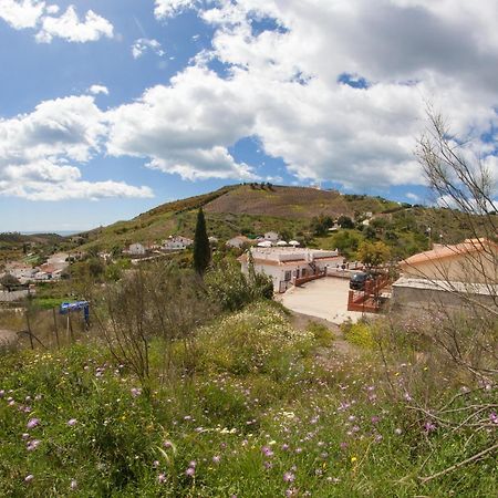 Apartamentos Rurales Santos Benajarafe Dış mekan fotoğraf