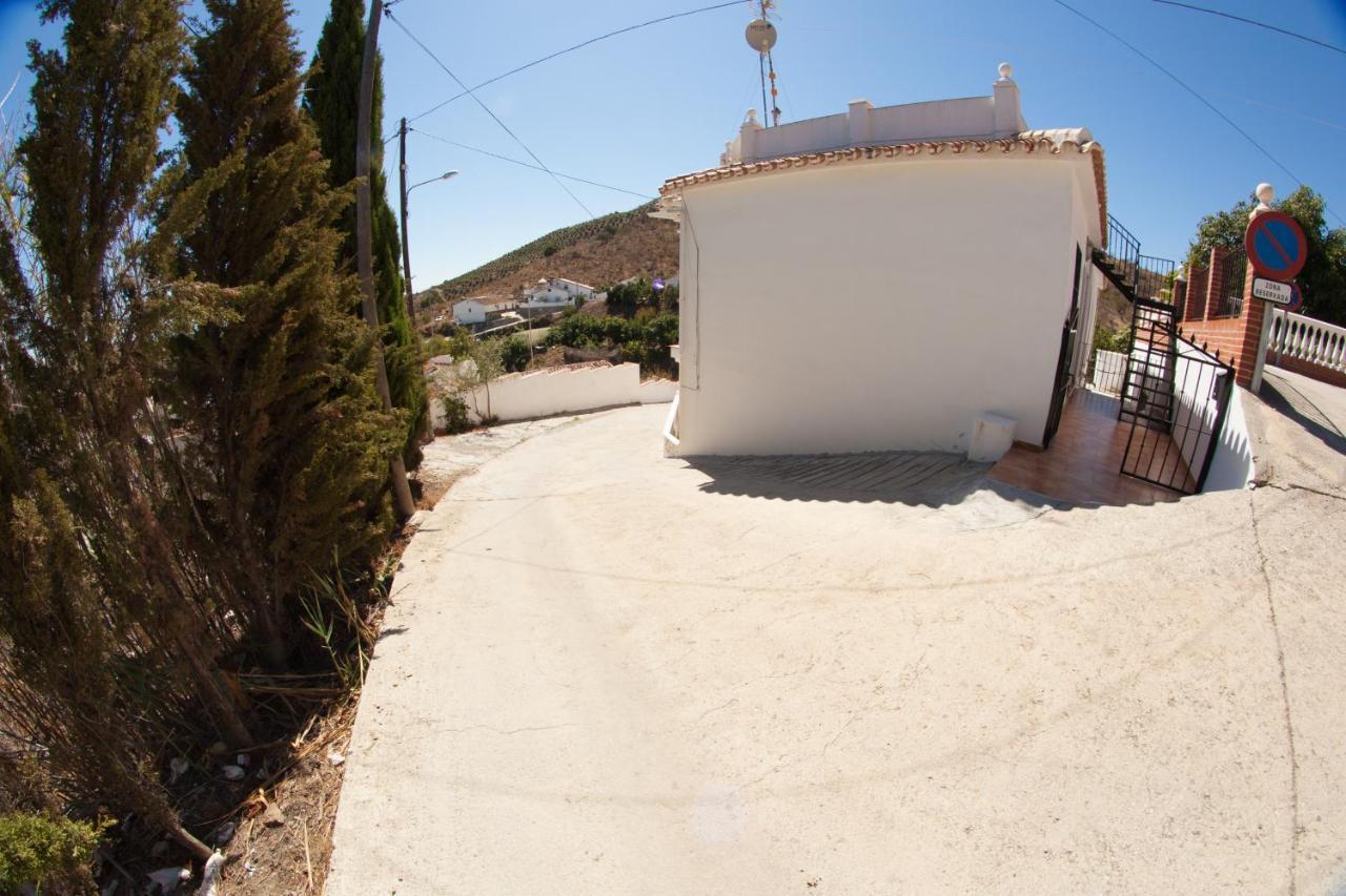 Apartamentos Rurales Santos Benajarafe Dış mekan fotoğraf