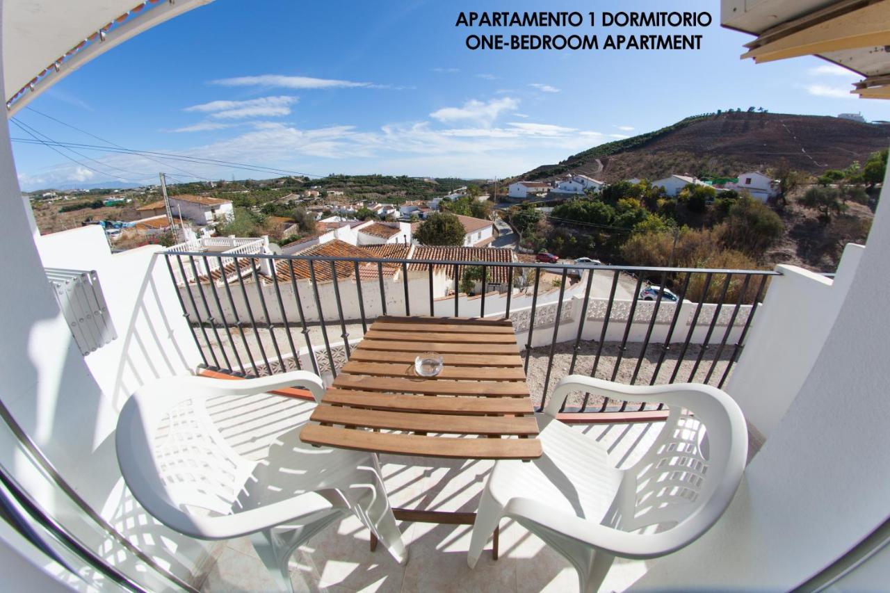 Apartamentos Rurales Santos Benajarafe Dış mekan fotoğraf