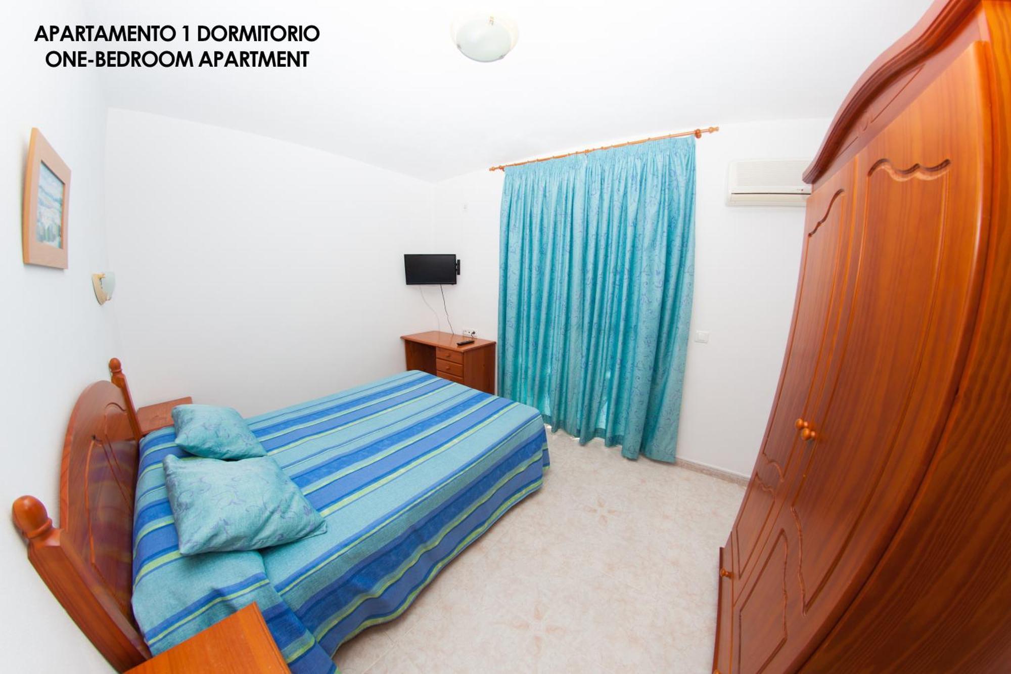 Apartamentos Rurales Santos Benajarafe Oda fotoğraf