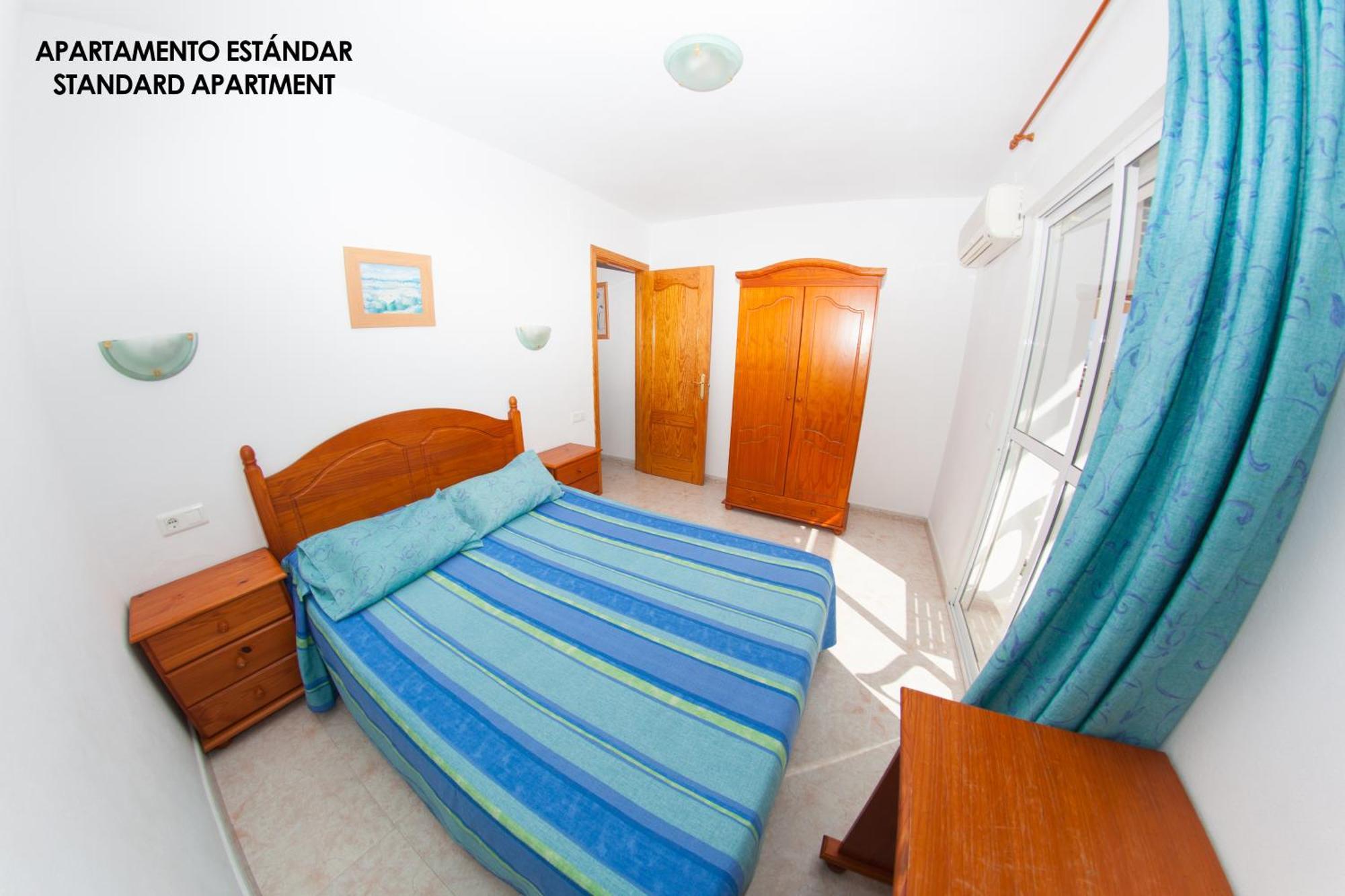 Apartamentos Rurales Santos Benajarafe Oda fotoğraf