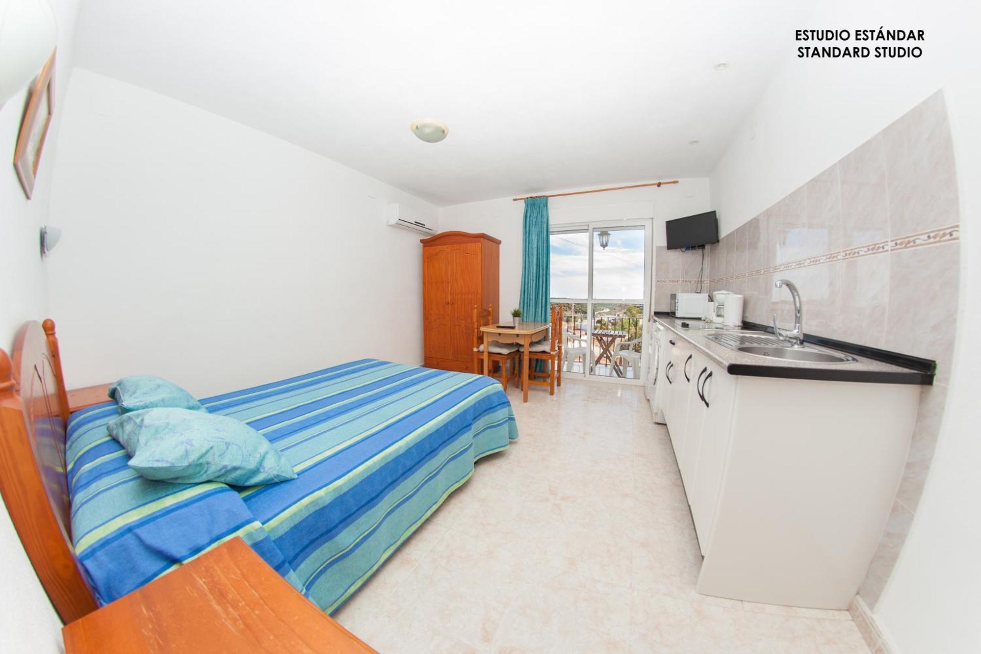 Apartamentos Rurales Santos Benajarafe Dış mekan fotoğraf